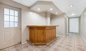 6303 GABRIEL St, Bowie, MD 20720