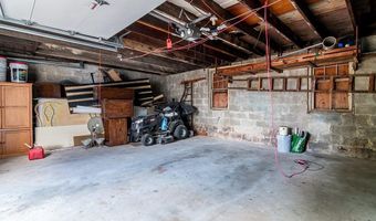 255 Farmington Ave, Cranston, RI 02920