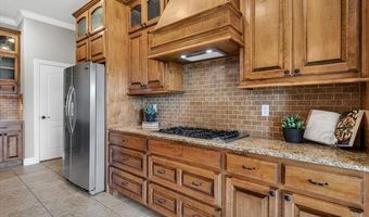 5619 Nottingham Pl, Bartlesville, OK 74006