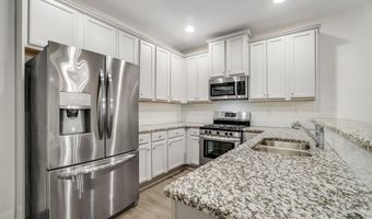 24 Castlemoor Loop, Adairsville, GA 30103