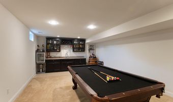 41 Gina Dr, Allentown, NJ 08501