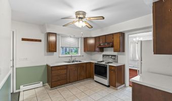 51 Tryon Ct, Albany, NY 12203