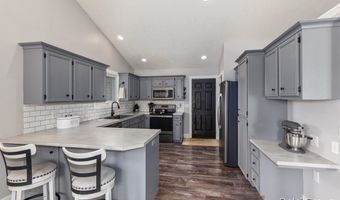 5895 Fillmore St, Allendale, MI 49401