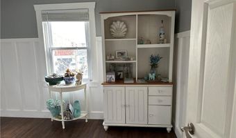 26 Raymond St, Coventry, RI 02816