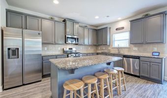 41 Darby Ln, Adairsville, GA 30103