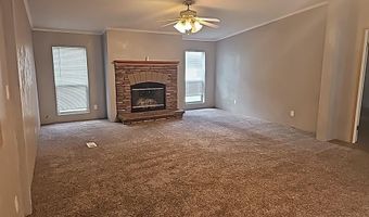 617 E Gregory Ave, Apache, OK 73006