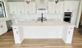 22 Vinita Cir, Monkey Island, OK 74331