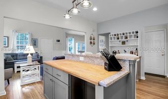 3 Martha Ln, Bluffton, SC 29910