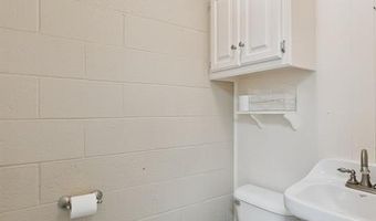 7505 NW 23rd St, Bethany, OK 73008