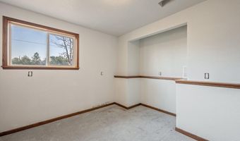 4802 OASIS St, Cheyenne, WY 82009