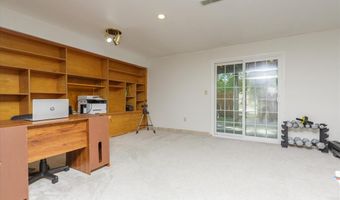 640 Painted Vista Dr, Ballwin, MO 63021