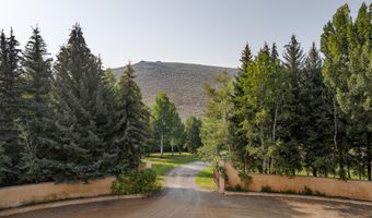 113 Townsend Gulch Rd, Bellevue, ID 83313