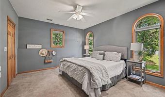 1066 Lake Viking Ter, Altamont, MO 64620