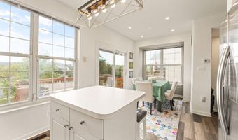 21071 MOSSY GLEN Ter, Ashburn, VA 20147