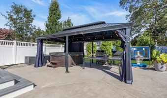 23 Pelican Dr, Bayville, NJ 08721