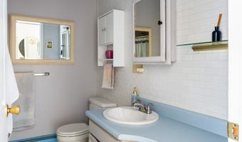 89 N Champlain St L, Burlington, VT 05401