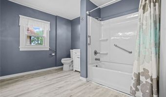 146 W Harrison St, Alliance, OH 44601