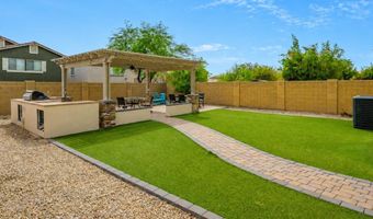 3751 W WHITMAN Dr, Anthem, AZ 85086