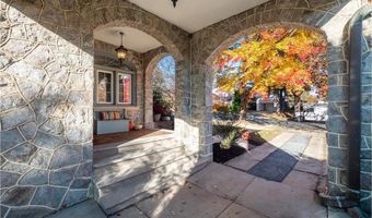 712 N 30TH St, Allentown, PA 18104