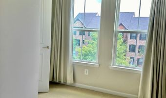 22370 LUCAS Ter, Ashburn, VA 20148