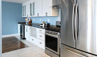 801 N PITT St #1203, Alexandria, VA 22314