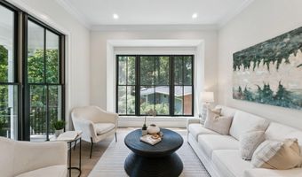 7805 CAYUGA Ave, Bethesda, MD 20817