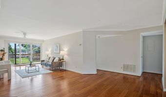 7002 CHANNEL VILLAGE Ct 101, Annapolis, MD 21403