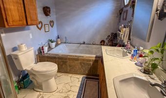 607 Park St, Anderson, MO 64831