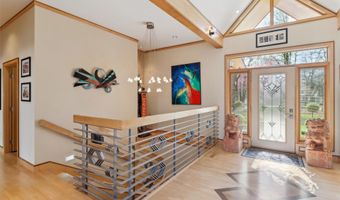 1201 Oakwood Dr, Polk City, IA 50226