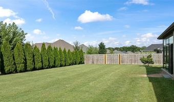 1111 Spring Hollow Rd, Bentonville, AR 72713