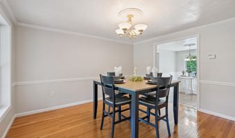 60 Lady Slipper Ln, Chester, NH 03036