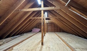 94 Carman Pl, Amityville, NY 11701