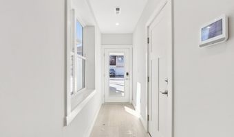 39 S Annapolis A Ave, Atlantic City, NJ 08401