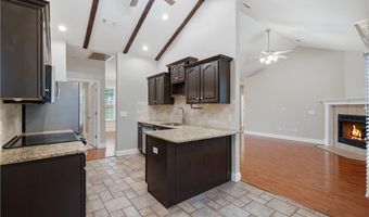 305 NW Palomino St, Bentonville, AR 72712