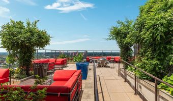 851 N GLEBE Rd N 601, Arlington, VA 22203
