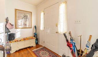 19230 Sterling Dr, Abingdon, VA 24211