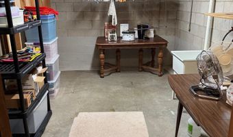 332 N Thorington St, Algona, IA 50511