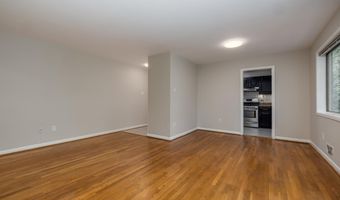 10506 WEYMOUTH St 203, Bethesda, MD 20814