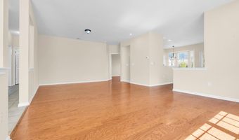 18 Hatteras Way, Barnegat, NJ 08005