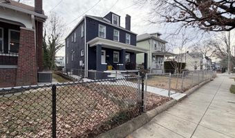 805 MALCOLM X Ave SE, Washington, DC 20032