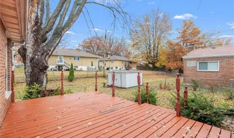 9204 Kit Dr, Affton, MO 63123