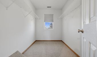5113 NE Ledgestone Ct, Ankeny, IA 50021