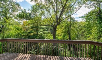 40 Brighton Rd, Andover, NJ 07821