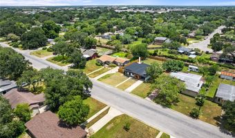 1204 Rose Dr, Alice, TX 78332