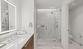 1201 N ROYAL St 214, Alexandria, VA 22314