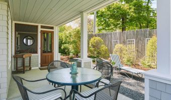 11 Grason Ln, Bar Harbor, ME 04609
