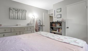 4518 FLINTSTONE Rd, Alexandria, VA 22306