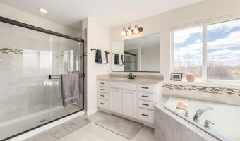 1149 Kingsmill Dr, Algonquin, IL 60102