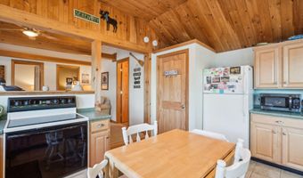 92 Red Gate Ln, Acton, ME 04001