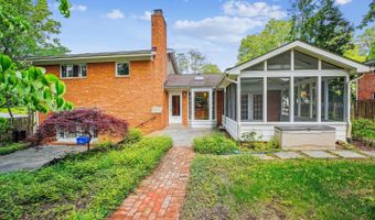 9826 INGLEMERE Dr, Bethesda, MD 20817